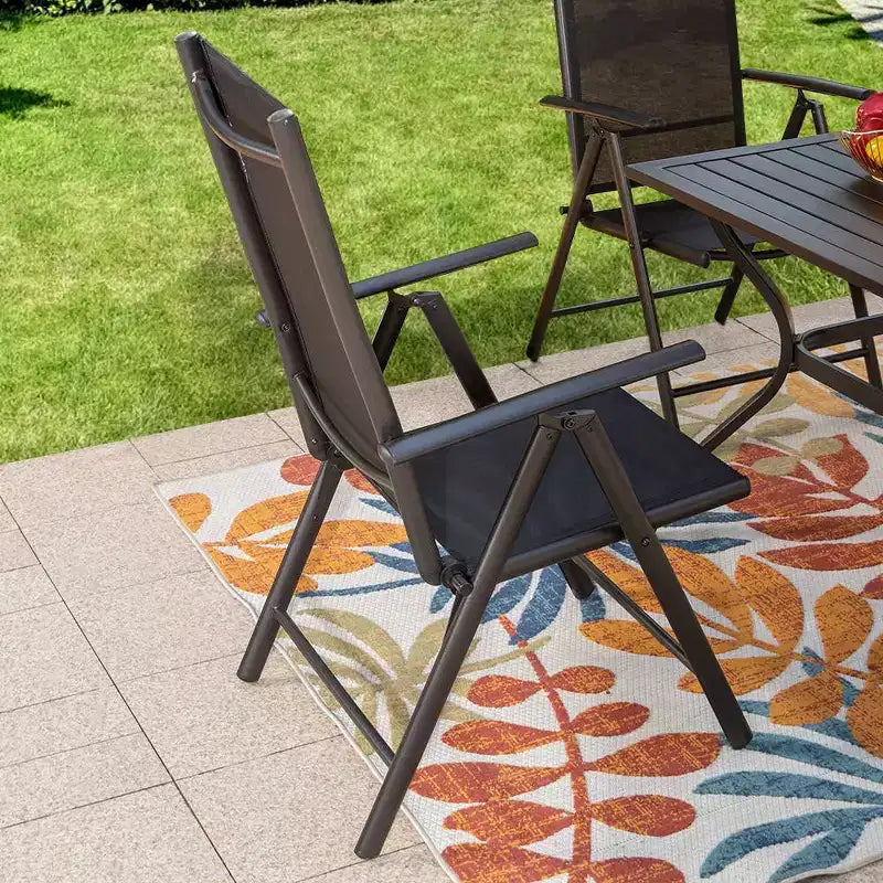 Ensemble de patio 5 pièces avec table carrée et chaises inclinables en toile avec accoudoirs - Captiva Designs : Mobilier de salle à manger d'extérieur