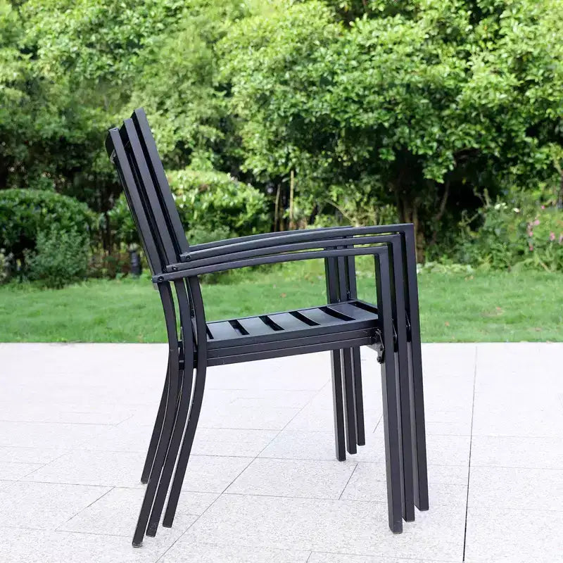 Ensemble de patio 5 pièces avec table imitation bois et chaises en métal - Captiva Designs