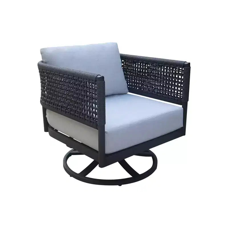 Chaise de patio pivotante et à bascule International Concepts, en corde d'abaca tressée, avec coussin