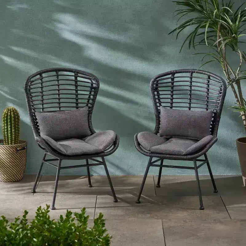 Fauteuils de club Christopher Knight Home Habra en osier et fer forgé avec coussins