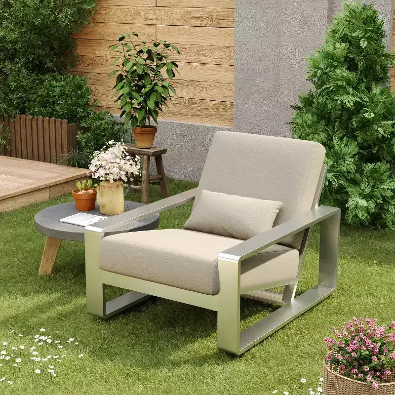 Christopher Knight Home Adrian Fauteuil de club extérieur en aluminium avec coussin lombaire, beige/argent