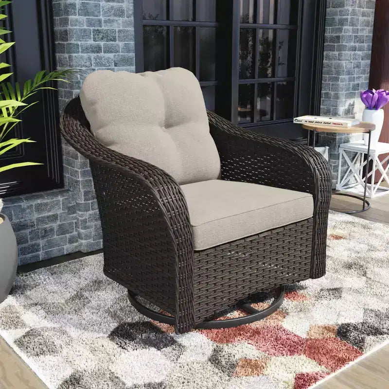 Fauteuil à bascule d'extérieur UPTIOT en osier/rotin avec coussins