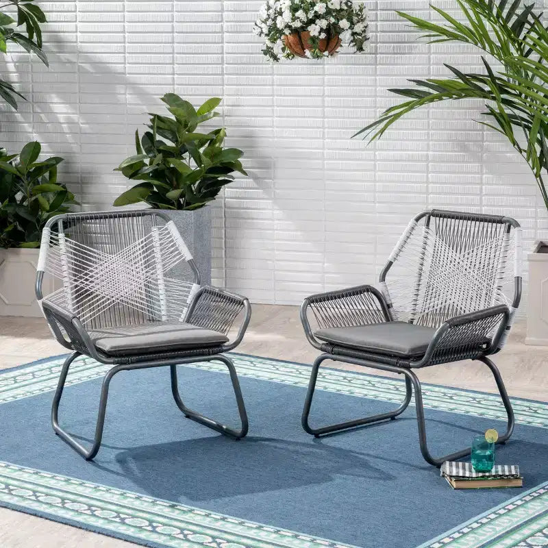 GDFStudio Aiden Chaises de club extérieures en osier et acier avec coussin (Lot de 2), gris et blanc