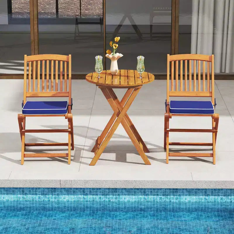 Lot de 4 chaises pliantes d'extérieur Costway en bois d'acacia, dossier haut, avec coussins d'assise beige/bleu marine/rouge