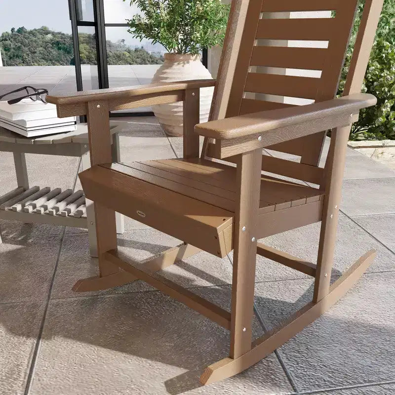 Outsunny Lot de 2 chaises à bascule d'extérieur, fauteuils à bascule de terrasse en PEHD avec dossier haut de 71 cm, accoudoirs larges et assise à lattes pour porche, jardin, balcon