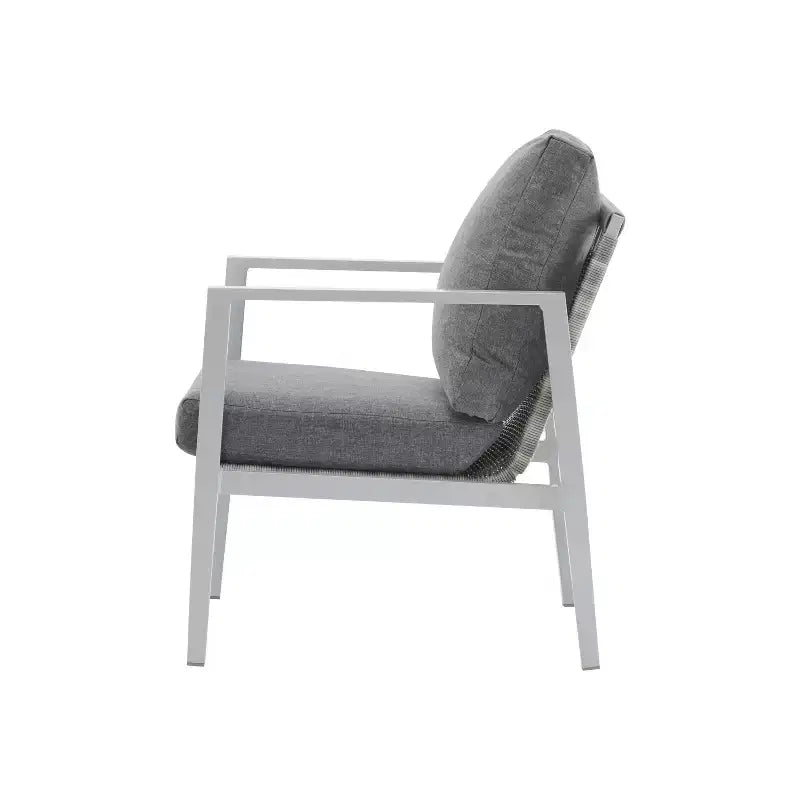 Chaise d'appoint de patio 26W, chaise longue, fauteuil avec coussins confortables et design tressé élégant, aluminium, gris/argent&blanc-ModernLuxe