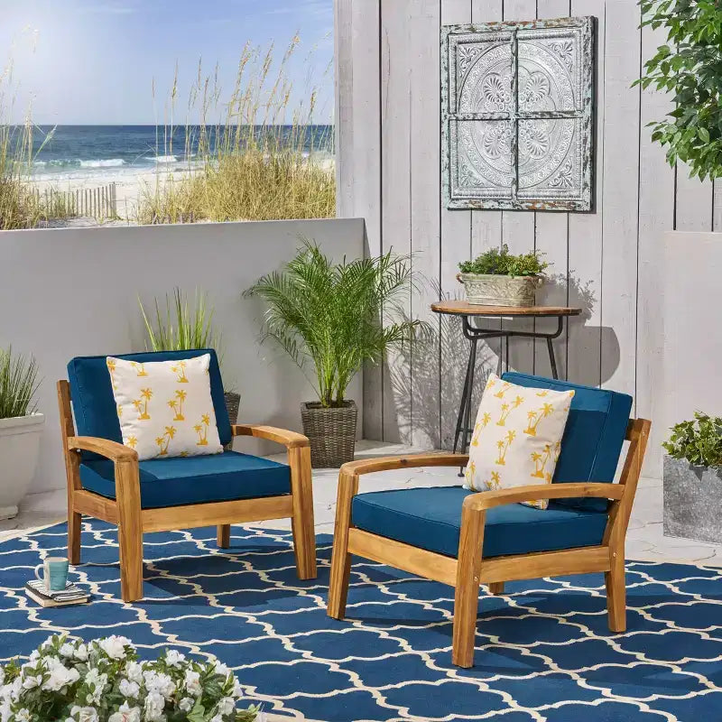 Christopher Knight Home Chaises de club d'extérieur Parma en bois d'acacia avec coussins résistants à l'eau (lot de 2)