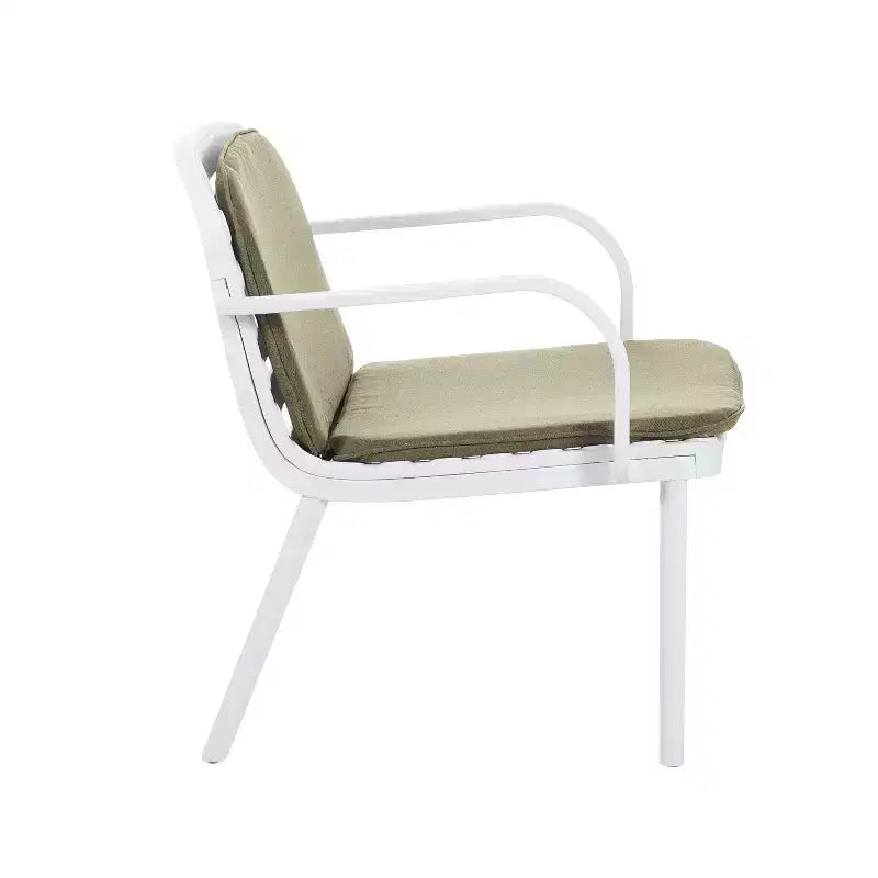 Christopher Knight Home Gudrun Fauteuil club d'extérieur en polypropylène avec coussin résistant à l'eau (Lot de 2)