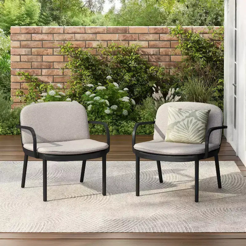 Christopher Knight Home Gudrun Fauteuil club d'extérieur en polypropylène avec coussin résistant à l'eau (Lot de 2)