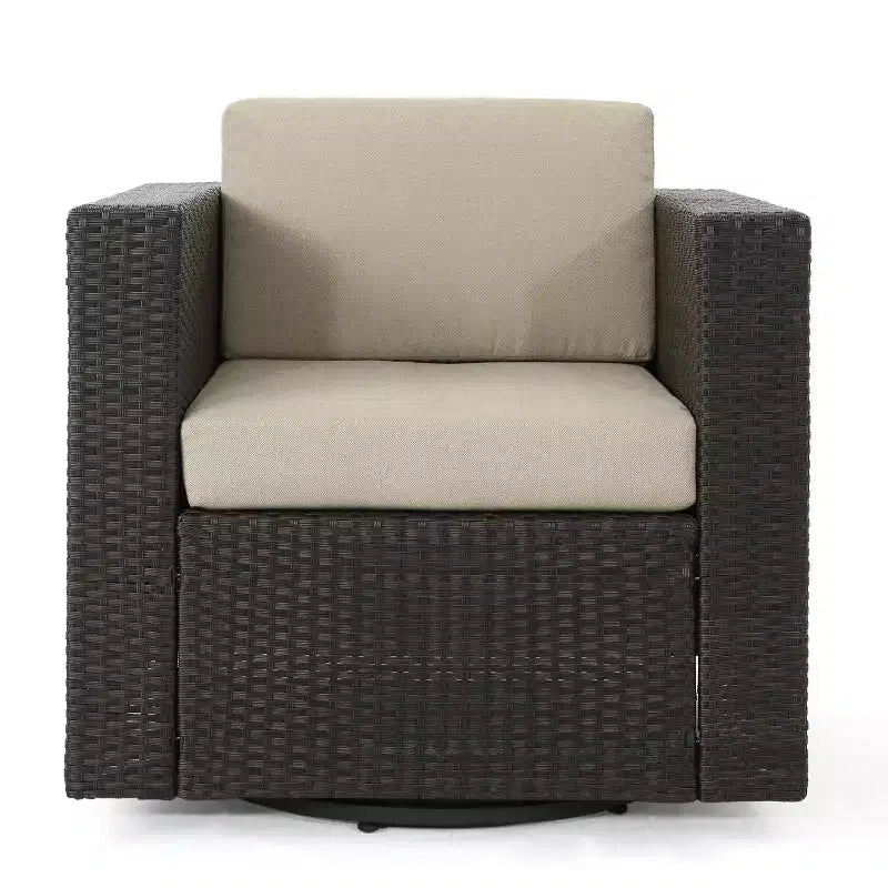 Fauteuil de jardin pivotant en osier avec coussins résistants à l'eau Puerta de Christopher Knight Home