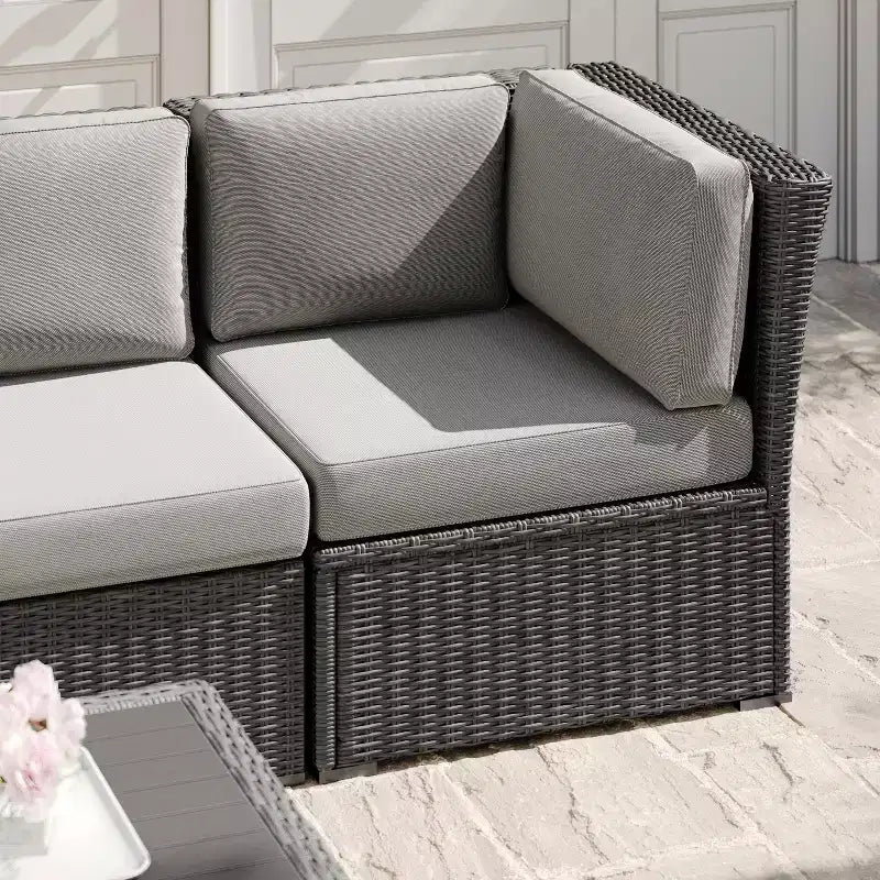 Canapé d'angle modulaire Martha Stewart Bedford pour terrasse intérieure/extérieure en osier avec coussins tout temps