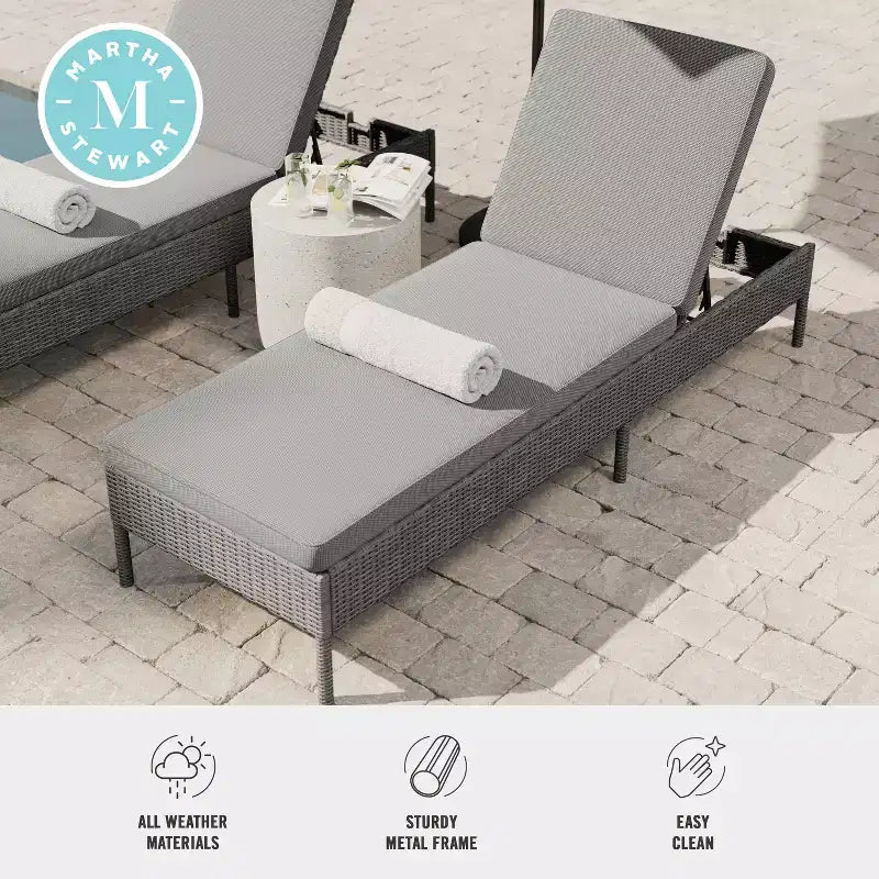 Chaise longue réglable d'intérieur-extérieur Martha Stewart Bedford en résine tressée avec coussins tout temps
