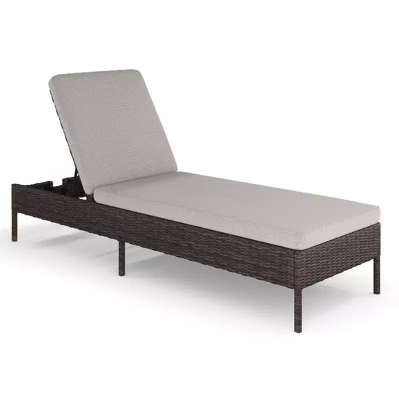 Chaise longue réglable d'intérieur-extérieur Martha Stewart Bedford en résine tressée avec coussins tout temps