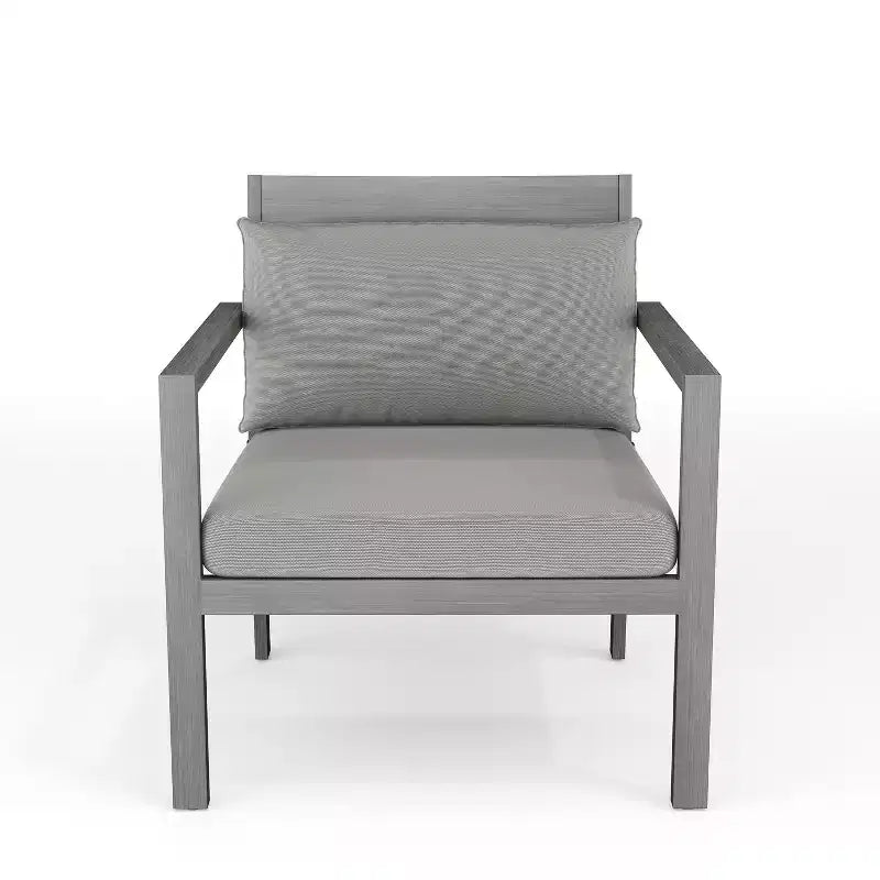Lot de 2 fauteuils d'appoint Martha Stewart Bedford pour l'intérieur et l'extérieur, avec finition en aluminium brossé aspect bois et coussins d'assise et de dossier résistants aux intempéries