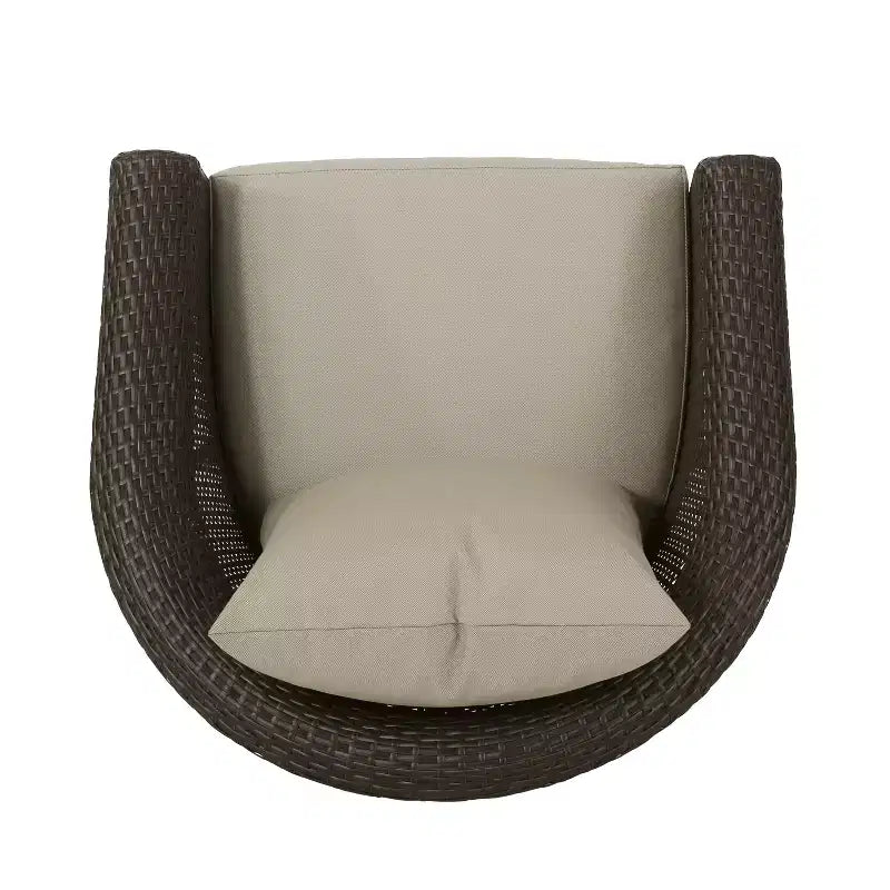 Fauteuils de club pivotants d'extérieur en osier Christopher Knight Home Darius avec coussin (lot de 2)