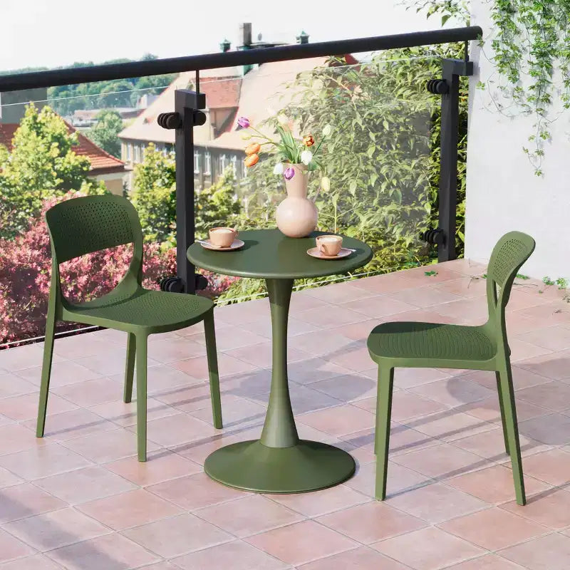 Chaise d'appoint de salle à manger moderne en résine plastique empilable WestinTrends Playa (Lot de 2)
