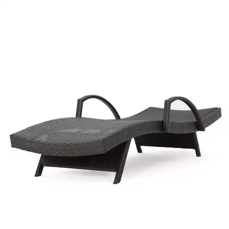 Christopher Knight Home Salem Ensemble de 3 chaises longues réglables en osier avec table d'appoint