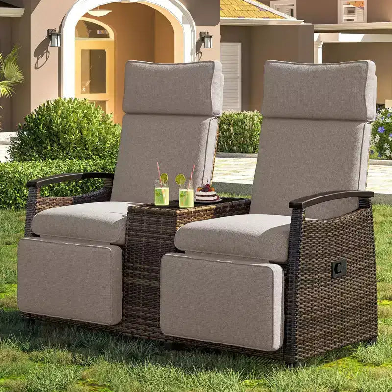 Causeuse inclinable Okak 80-145 avec table de rangement intégrée, dossier haut et repose-pieds réglable, chaise longue d'extérieur pour porche et jardin