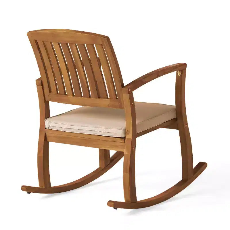 Chaise à bascule Okak 19 Boho pour patio, fauteuil en acacia de qualité supérieure avec coussin, 1 pièce, transat rustique pour véranda, jardin et arrière-cour, naturel