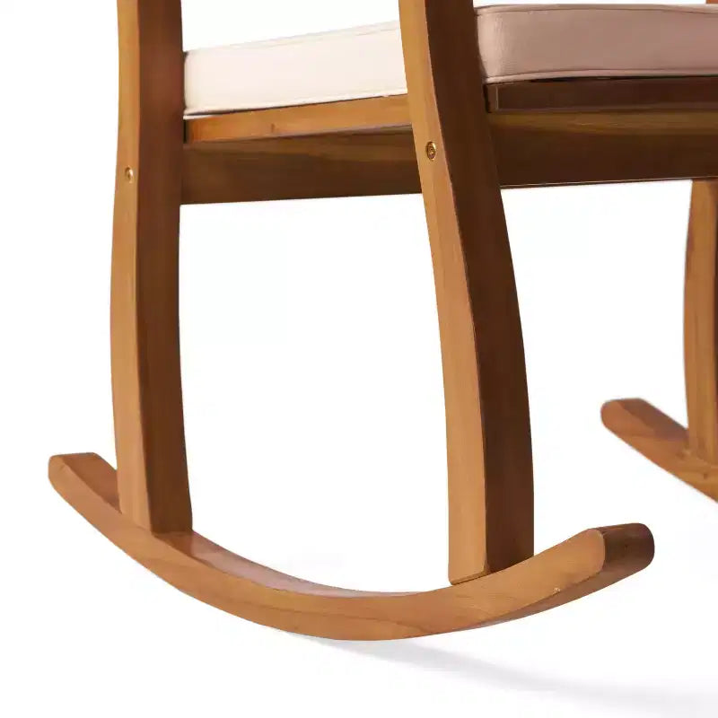 Chaise à bascule Okak 19 Boho pour patio, fauteuil en acacia de qualité supérieure avec coussin, 1 pièce, transat rustique pour véranda, jardin et arrière-cour, naturel