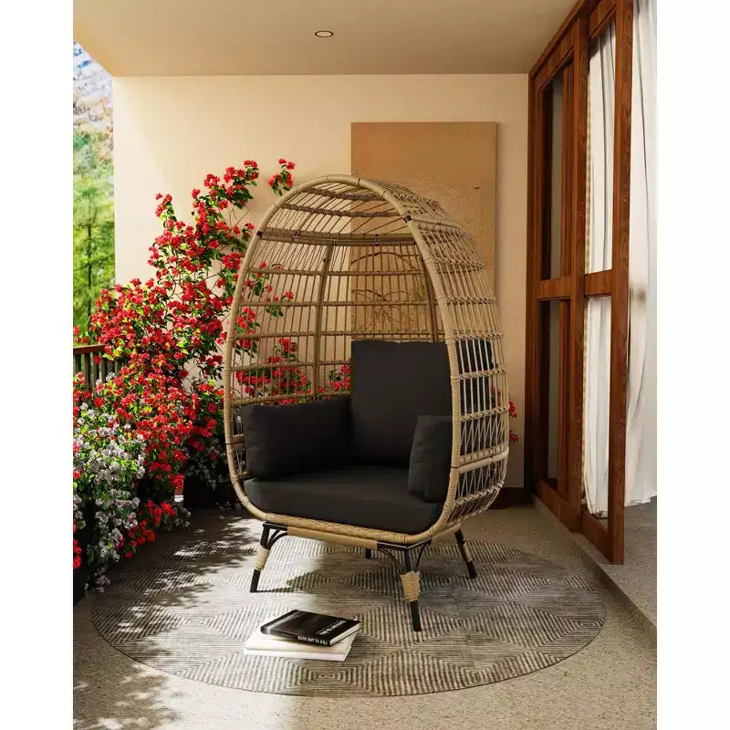Fauteuil œuf en osier surdimensionné d'extérieur avec cadre en acier, fauteuil de jardin en forme d'œuf avec 4 coussins, fauteuil œuf pour terrasse, véranda, jardin