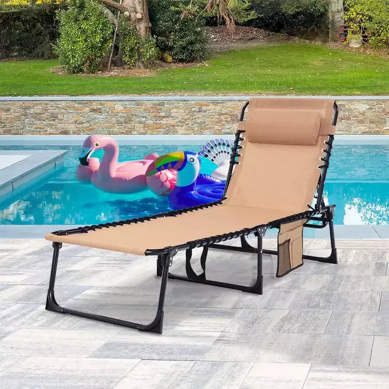 Chaise longue pliante robuste Summit Adventure 400 lb – inclinable réglable avec oreiller pour patio, piscine et camping (beige)