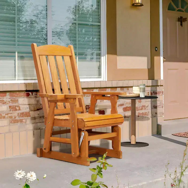 Karl Home | Fauteuil à bascule pour terrasse en bois massif de 32 po avec porte-gobelet