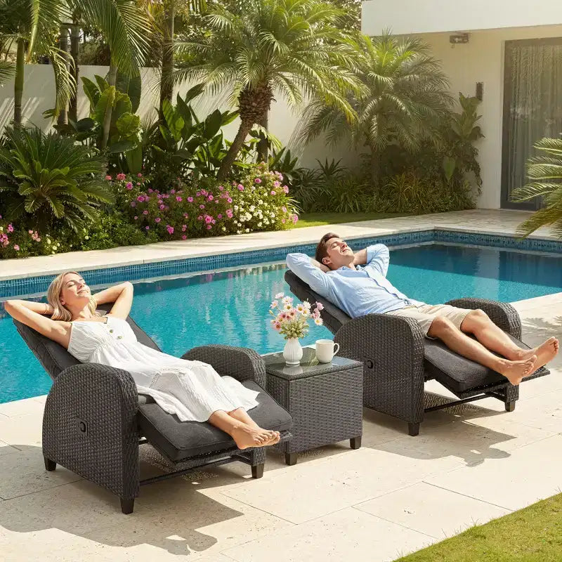 Heynemo Chaise longue réglable en rotin, chaise longue d'extérieur avec dossier et repose-pieds, mobilier de terrasse en osier résistant aux intempéries pour terrasse, véranda