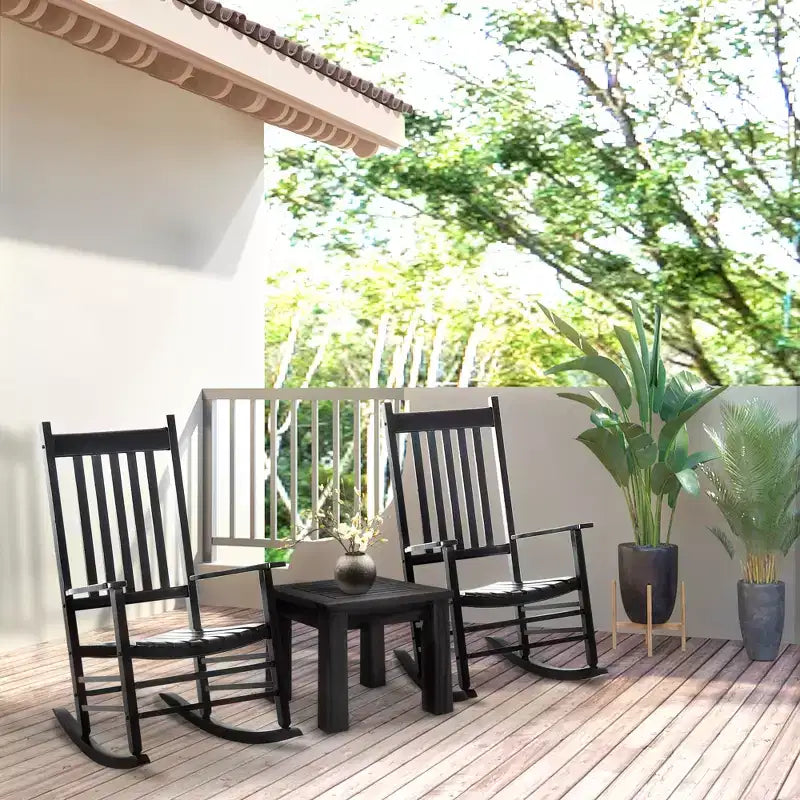 Fauteuil à bascule d'extérieur en bois avec accoudoirs et dossier haut pour jardin, patio, balcon, véranda