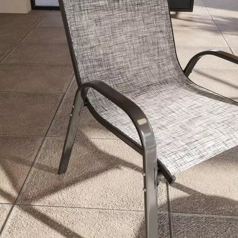Lot de 4 chaises de salle à manger d'extérieur, chaises de patio empilables avec dossier haut, assise en maille respirante pour jardin et pelouse