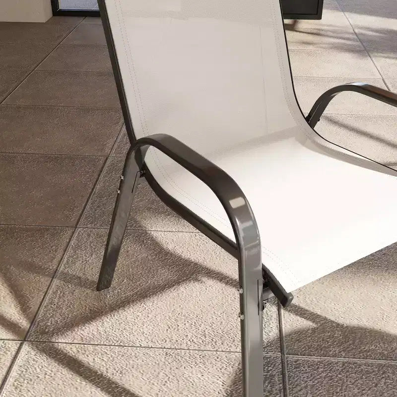 Lot de 4 chaises de salle à manger d'extérieur, chaises de patio empilables avec dossier haut, assise en maille respirante pour jardin et pelouse