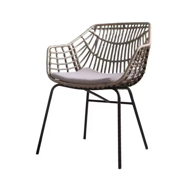 Lot de 4 chaises de jardin Royal Hampton, rotin marron naturel, acier noir