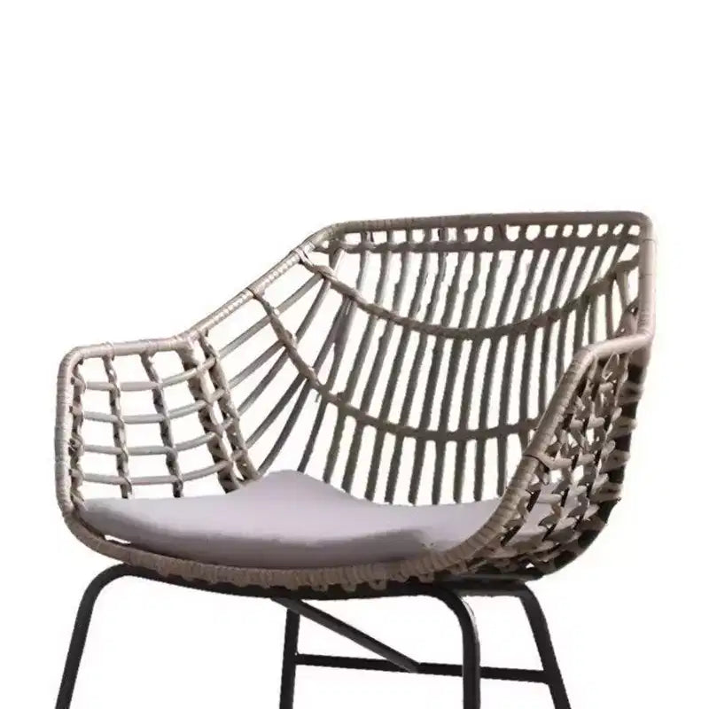 Lot de 4 chaises de jardin Royal Hampton, rotin marron naturel, acier noir