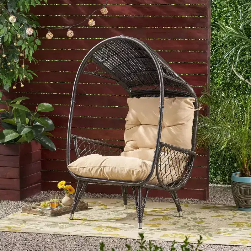 Chaise d'extérieur œuf Okak avec coussins, fauteuil d'appoint de terrasse avec accoudoirs et auvent d'ombrage, chaises de porche pour jardin, cour, balcon, marron