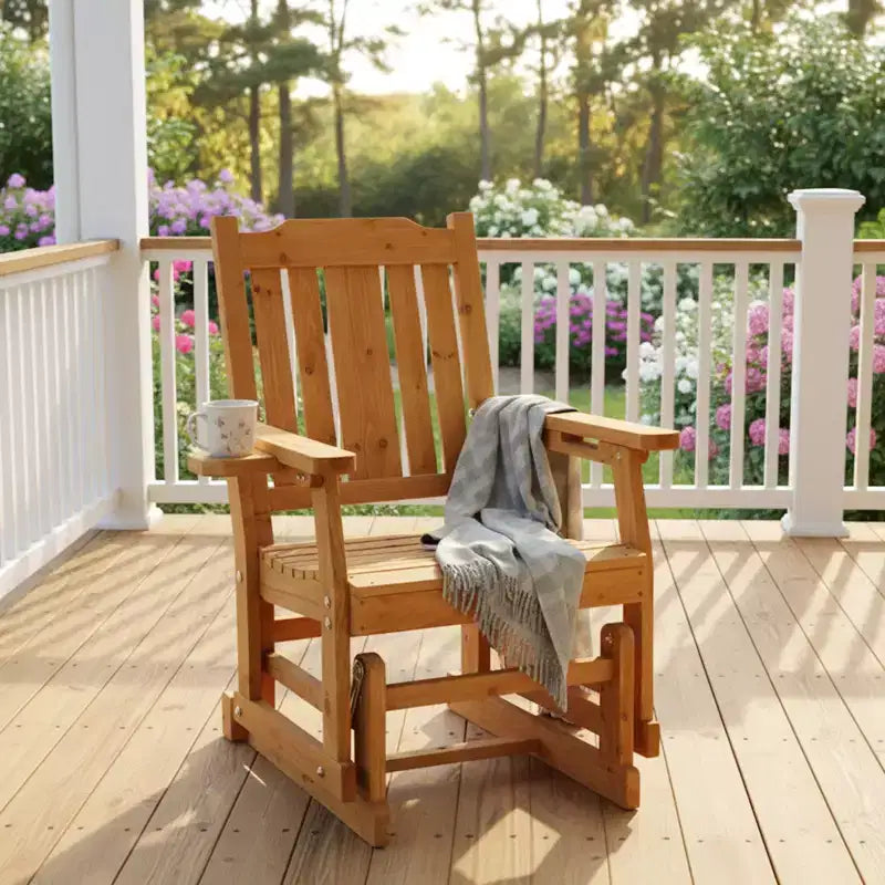 Karl Home | Chaise longue à bascule de patio en bois de sapin au fini teck classique