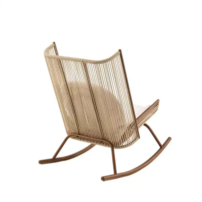 Christopher Knight Home Katerina Chaise à bascule d'extérieur en rotin tressé avec coussins, style ferme
