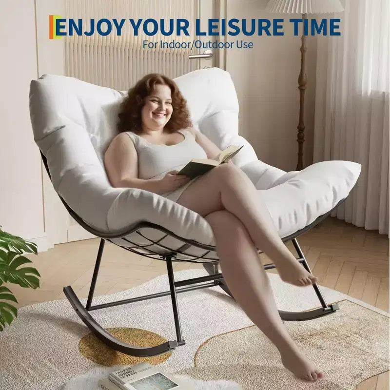 Fauteuil à bascule d'extérieur surdimensionné COZONY, bascule œuf en rotin PE avec repose-pieds, cadre en métal robuste pour porche, balcon, jardin.
