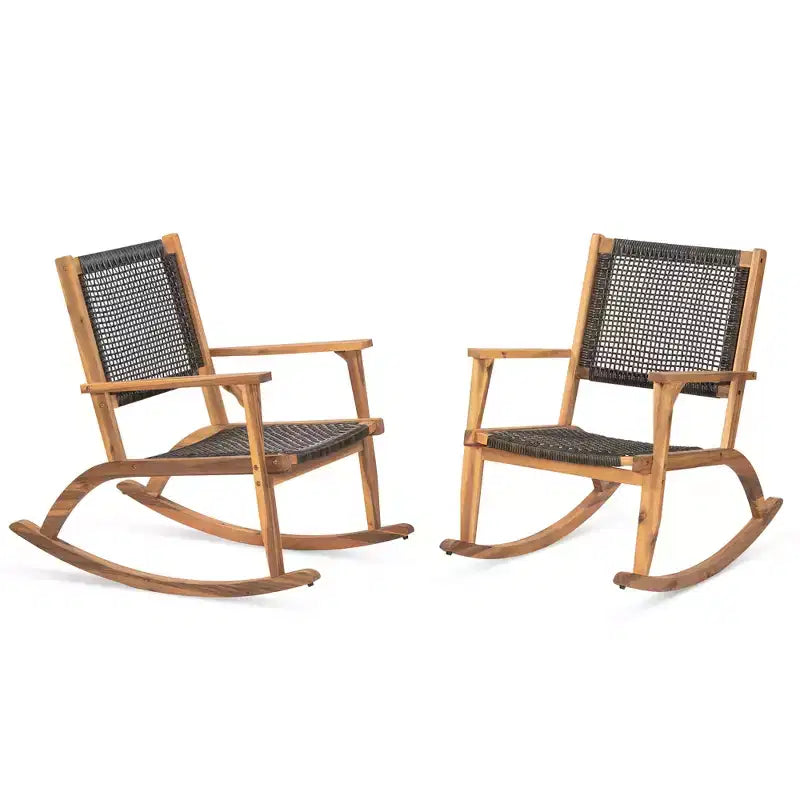 Fauteuil à bascule moderne GDFStudio Antonio en bois d'acacia avec dossier et assise en osier (lot de 2)