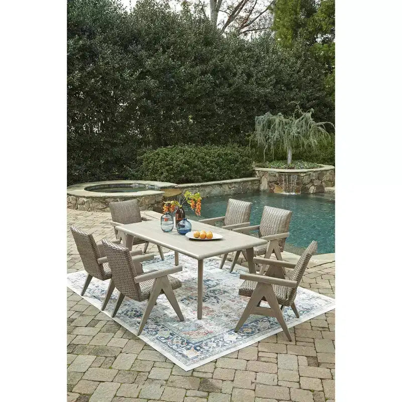 Fauteuils d'extérieur Haven Retreat Signature Design by Ashley, lot de 2, en osier tout temps avec coussins, beige