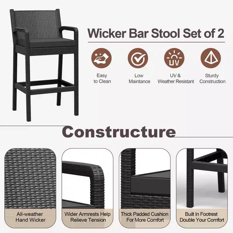 Ensemble de 2 tabourets de bar extérieurs en osier noir avec accoudoirs et coussins, chaises hautes de patio résistantes aux intempéries pour balcon, jardin, bord de piscine
