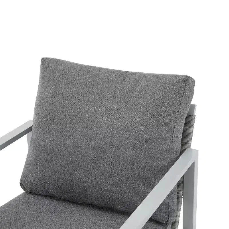Chaise longue en aluminium argenté avec accents en corde, coussins confortables, structure thermolaquée pour l'extérieur ou l'intérieur