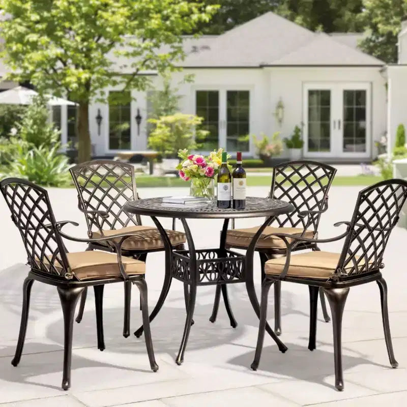 Karl Home | Chaises de Patio en Aluminium Coulé Bronze Élégant avec Coussins Latte (Ensemble de 2)