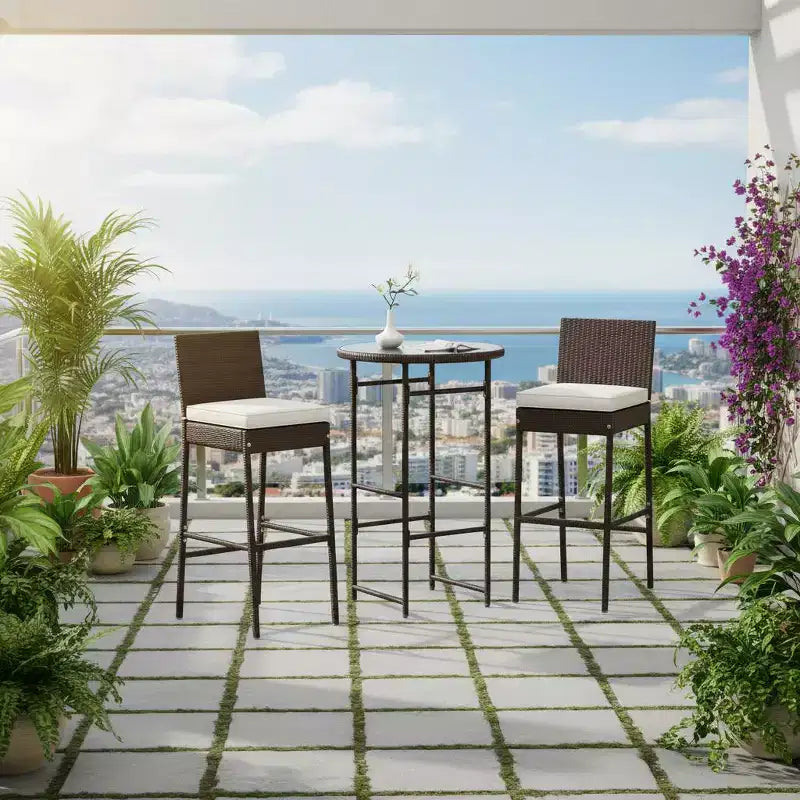 Ensemble de 3 tabourets et de bar Gymax, de jardin, avec 2 sièges coussinés, chaises de terrasse en métal et table de bar avec plateau en verre