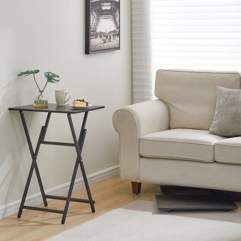 Lot de 2 tables de plateau TV pliantes, table d'appoint de canapé portable, table à goûter industrielle, peu encombrante et facile à plier, bois rustique