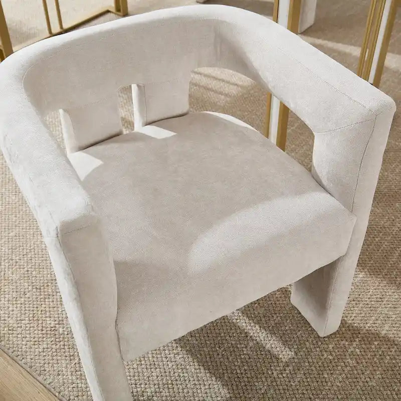 Lot de chaises de salle à manger confortables en tissu pour différents espaces