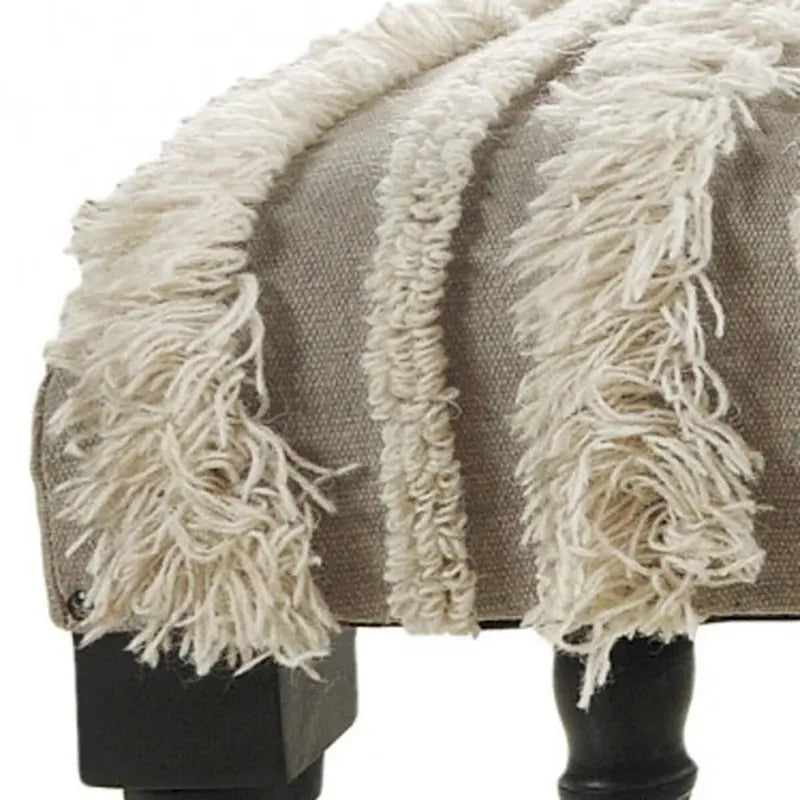 Banc de chambre à coucher en bois et coton rembourré à motif rayé et clous décoratifs - 16 P x 47 L x 18 H