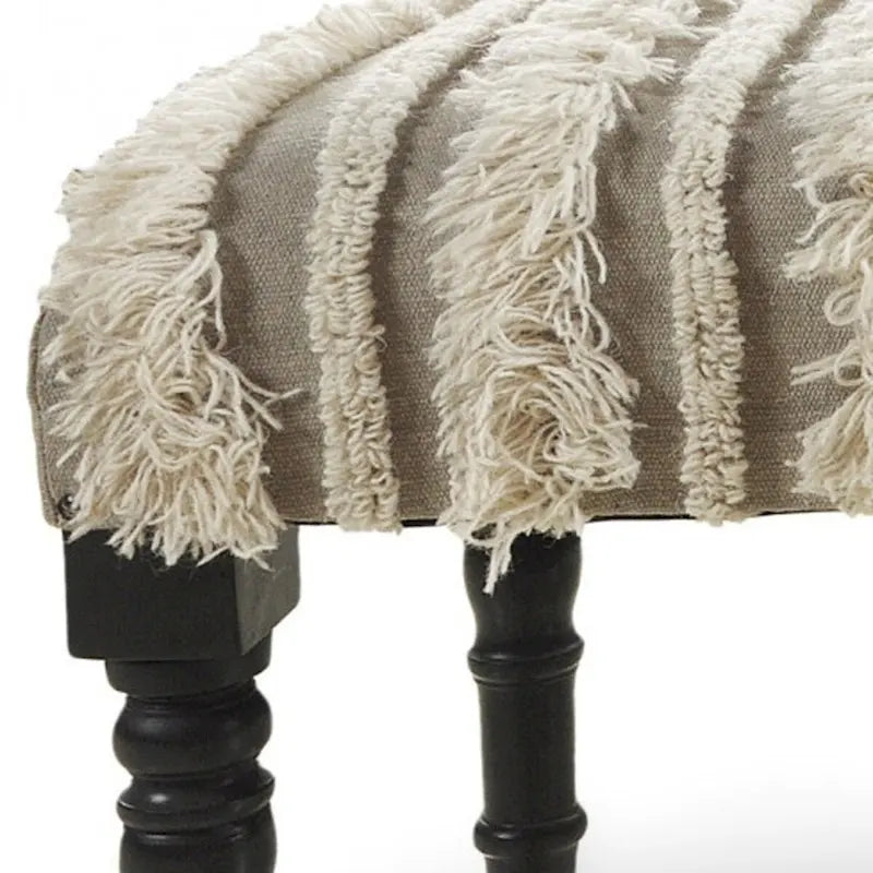 Banc de chambre à coucher en bois et coton rembourré à motif rayé et clous décoratifs - 16 P x 47 L x 18 H