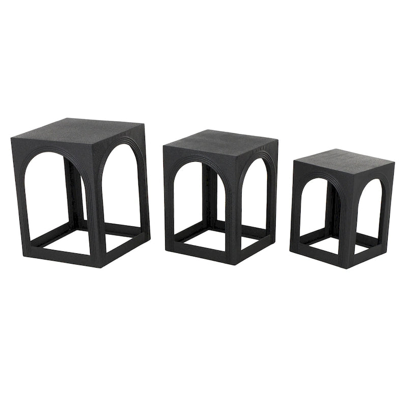 Tables d'appoint gigognes en métal avec découpes arquées - Ensemble de 3 noires - Roche River Decor - 16L x 16P x 21H