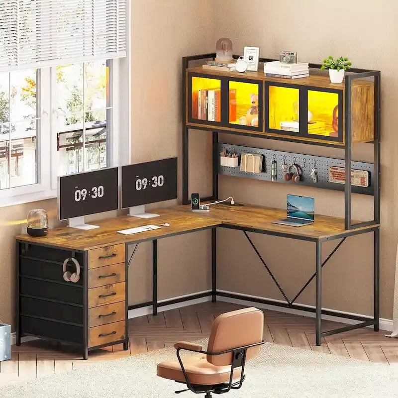 Bureau Gamer en L, Bureau d'Ordinateur avec Panneau Perforé, 5 Tiroirs et Étagère de Rangement