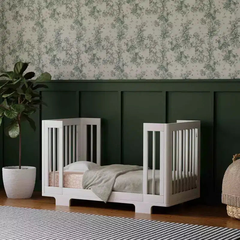 Lit de bébé convertible 8-en-1 Yuzu de Babyletto avec kits de conversion toutes étapes